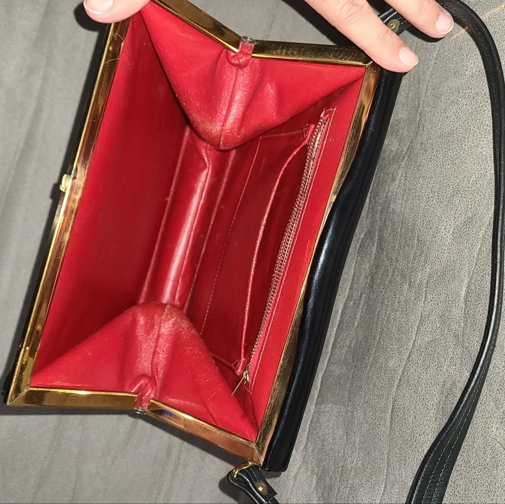 Designer Susan Gail‎ original black handbag red interior vintage